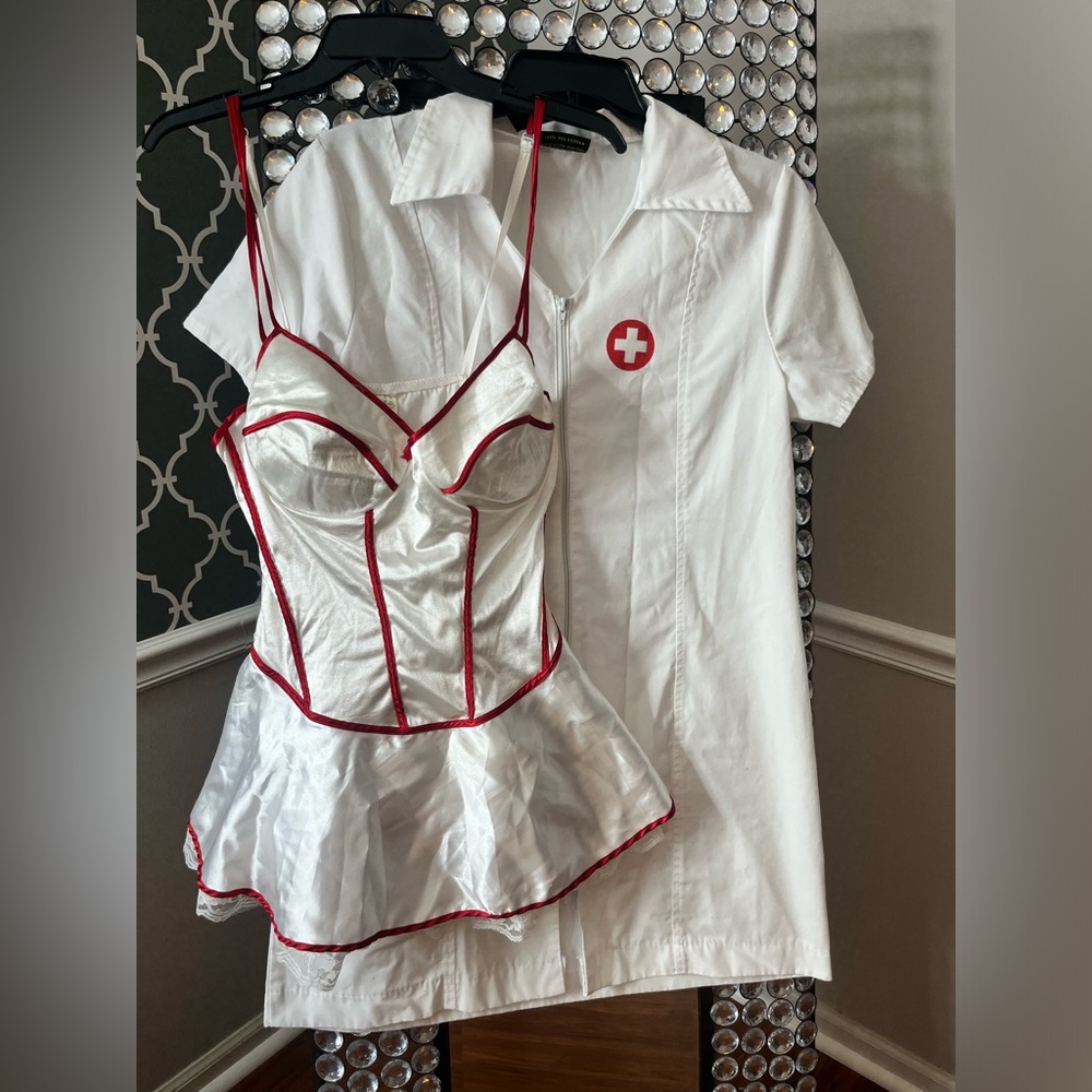 Sexy Nurse Women’s Halloween Costume